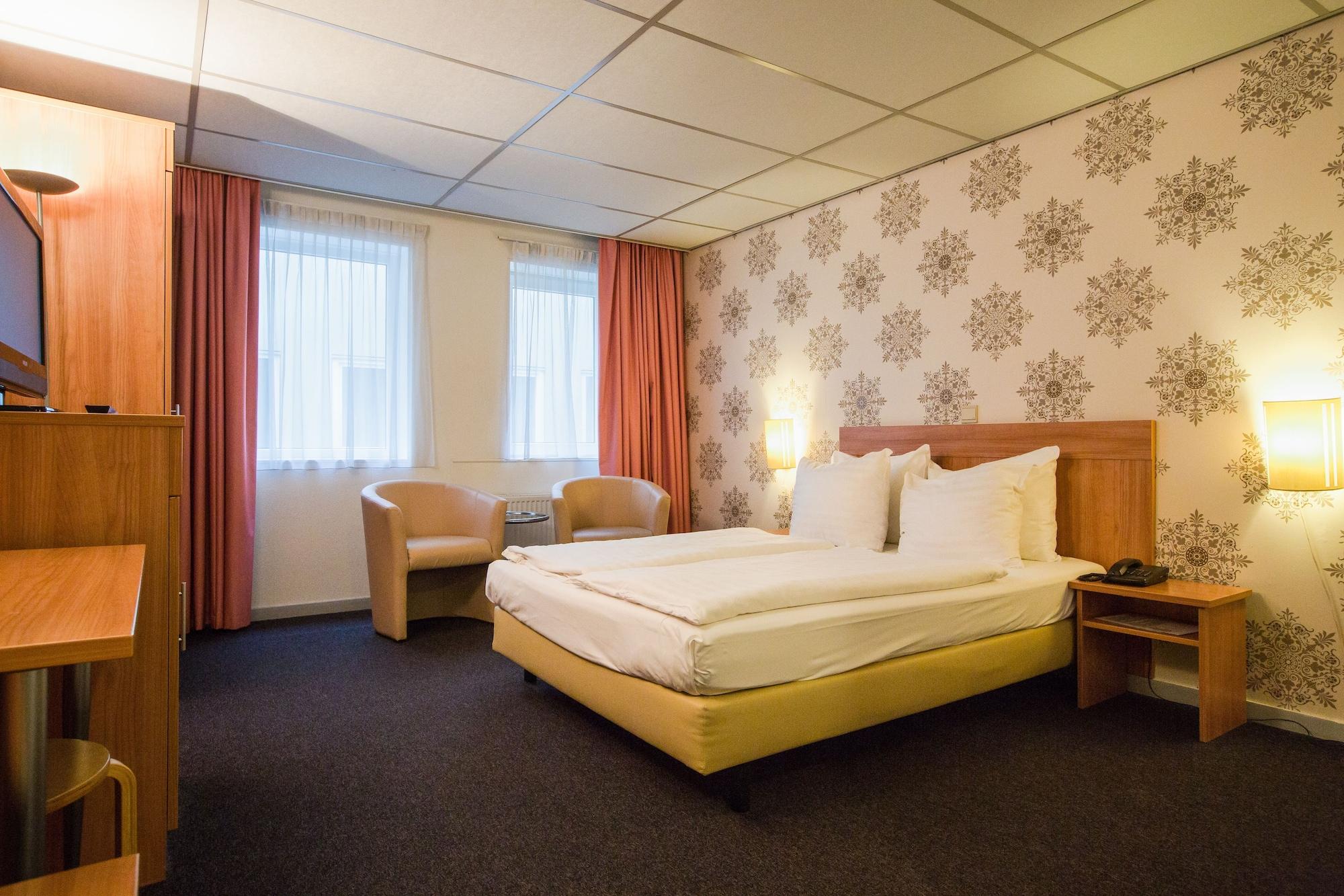 Rho Hotel Amsterdam Esterno foto