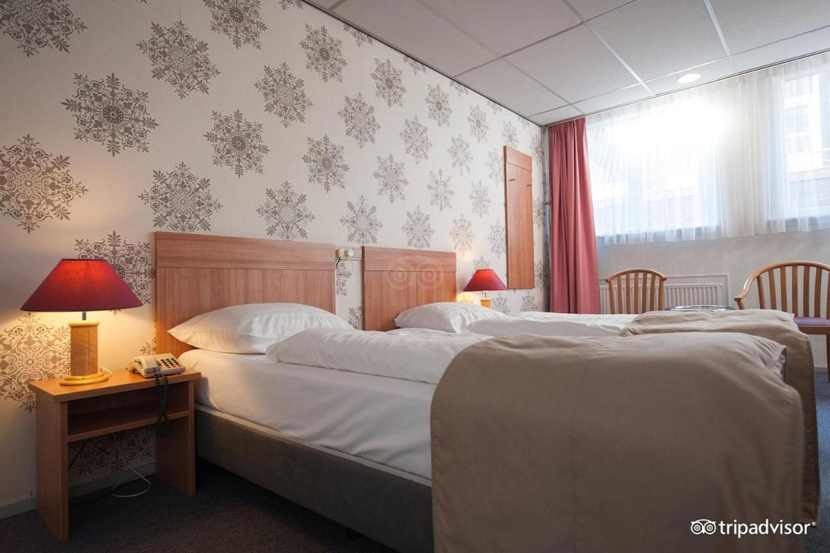 Rho Hotel Amsterdam Esterno foto