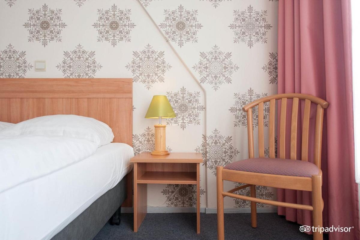Rho Hotel Amsterdam Esterno foto