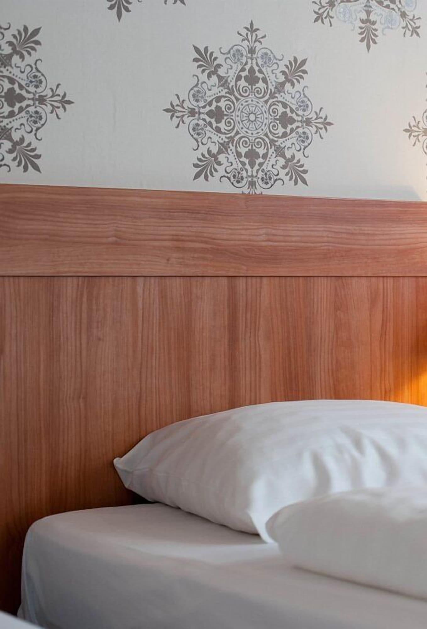 Rho Hotel Amsterdam Esterno foto